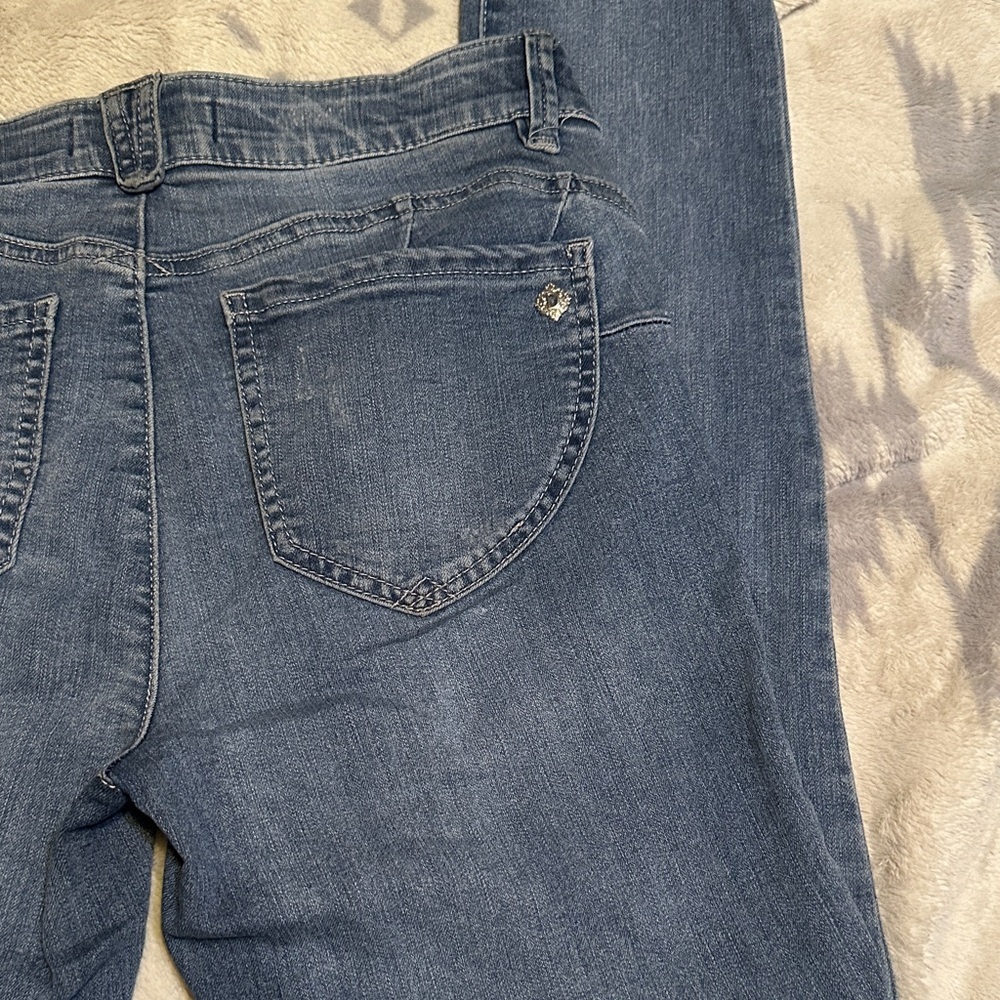 A176. Democracy women’s Dark Blue ab solution Skinny Jeans size 6
